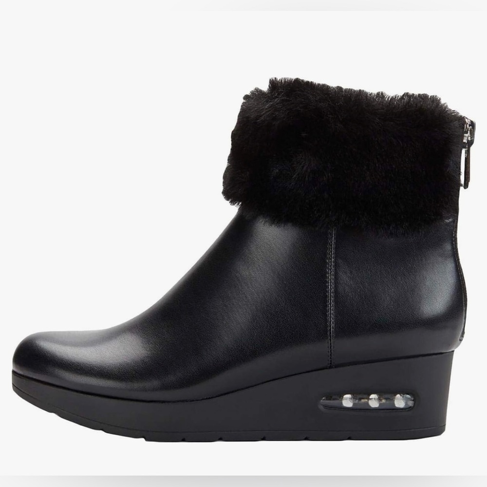 DKNY Abri Faux Fur Wedge Booties Size 6.5
